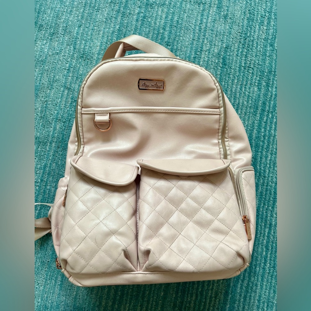 Itzy Ritzy Diaper Backpack - Picture 4 of 7
